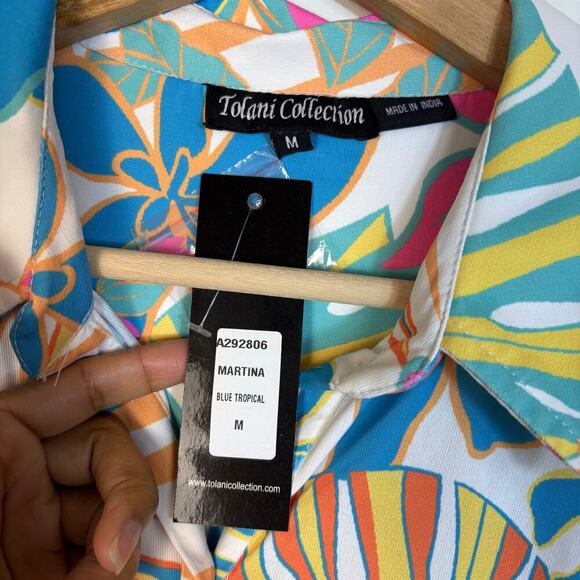 Tolani Martina Button Front Floral Midi Dress Size Medium Blue Tropical Relaxed - Picture 9 of 12